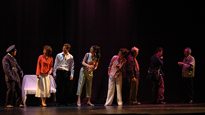 小品《新警察》