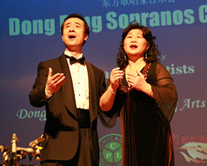 《我的虎子哥》演唱：卫鸿、张力